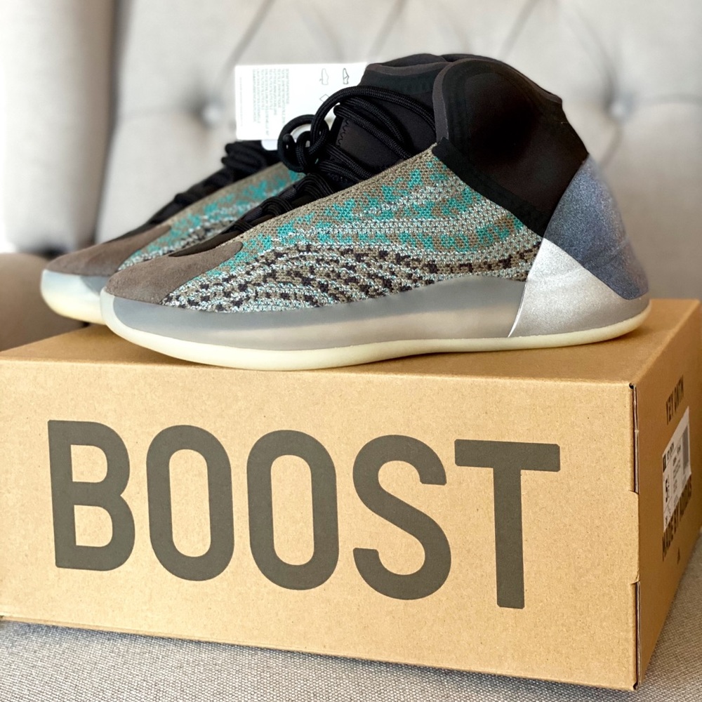 New YZY! Size 38 in European! Adidas 5.5